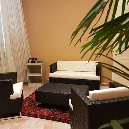 Perla Nera Casa de hóspedes 4*