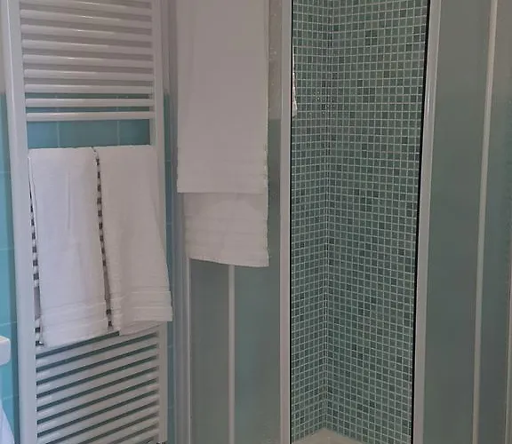 Pensión Perla Nera Imperia